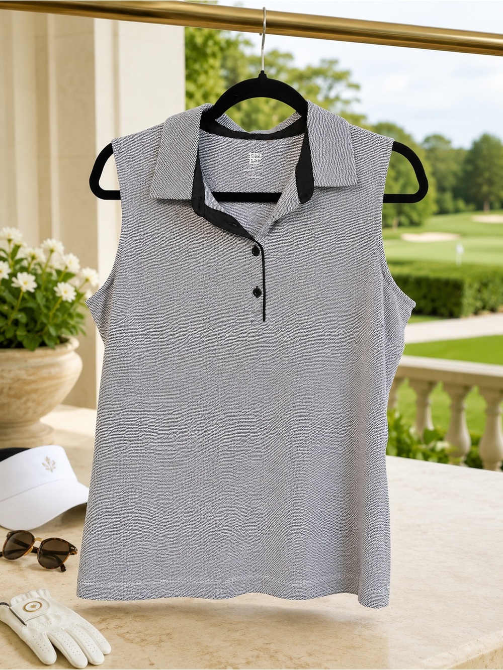EP Pro New York Woven Sleeveless Golf Polo Black White Zigzag Luxury Resort L